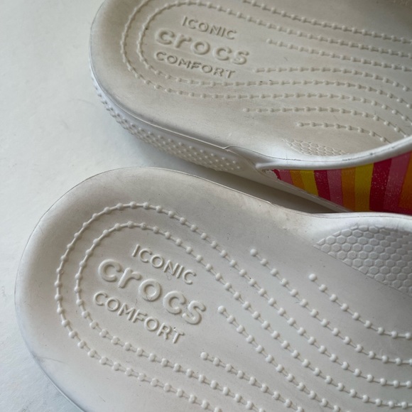 RARE Limited edition crocs vibes festival charm slides white multicolor Sz 8 - Picture 6 of 12